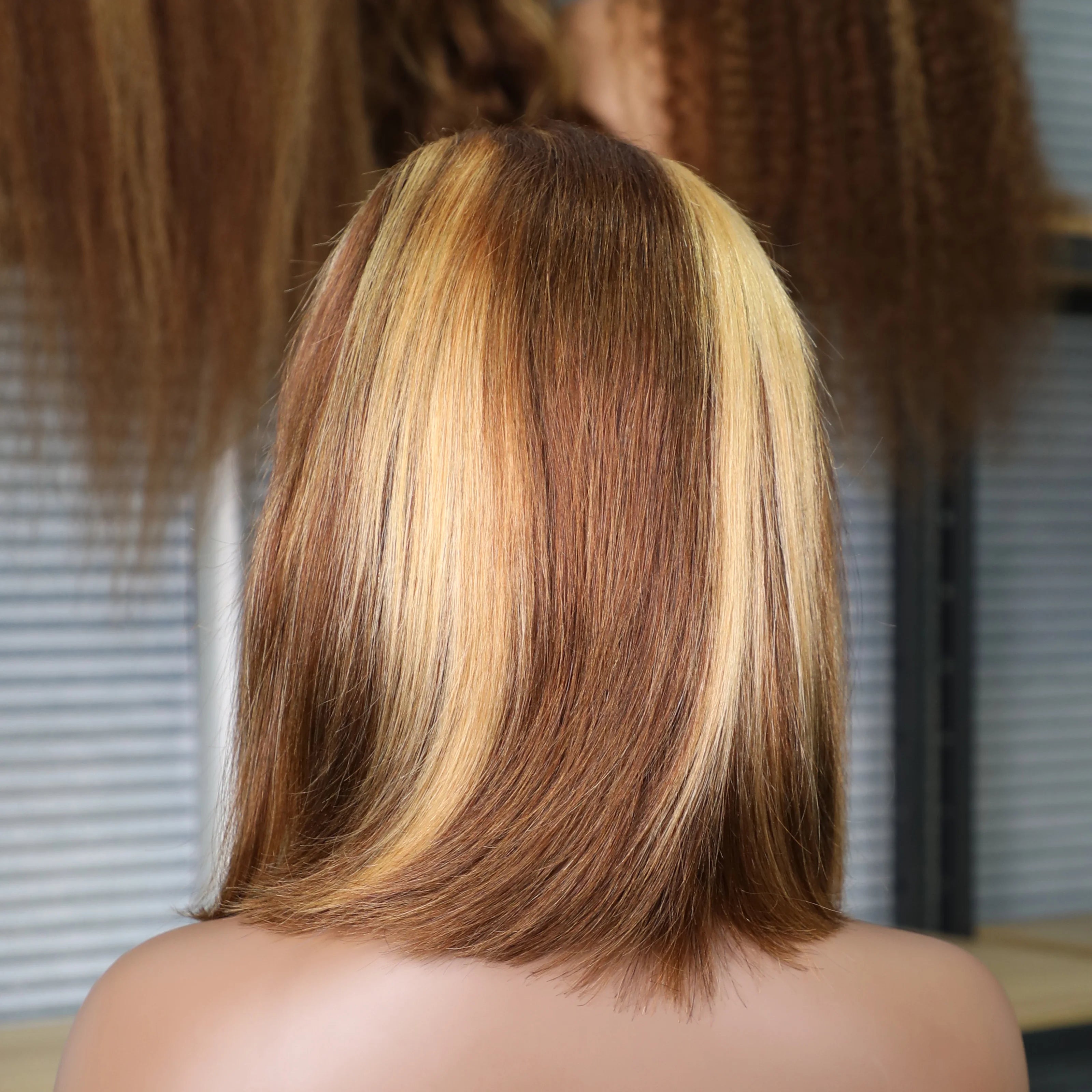 Perruque bob blond miel 13x4 en cheveux naturels